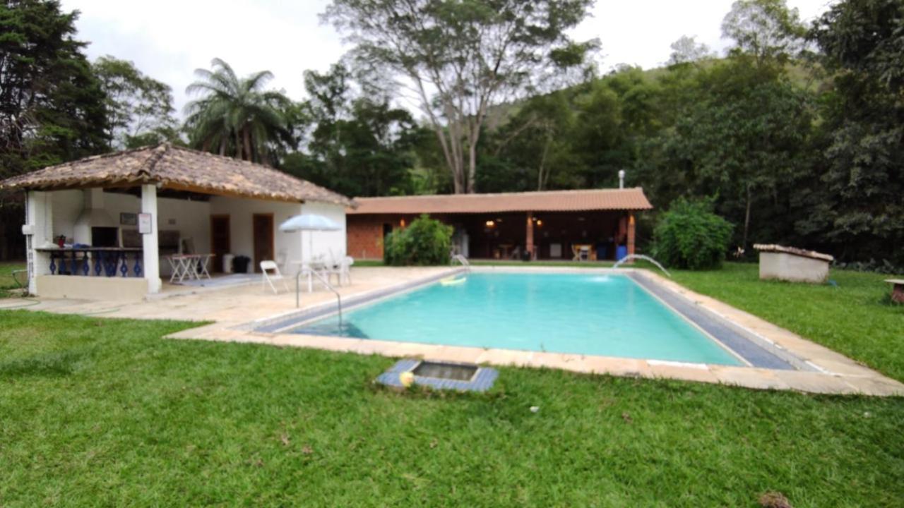 Pouso Donana Cama E Cafe Acomodação com café da manhã Itaipava Exterior foto