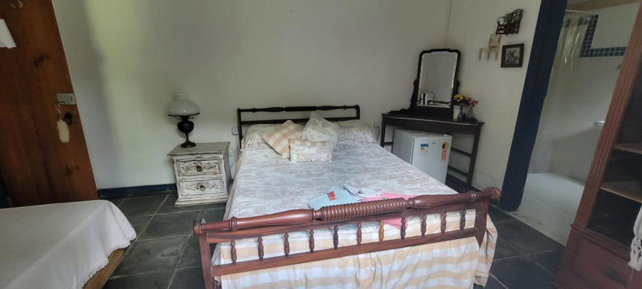 Pouso Donana Cama E Cafe Acomodação com café da manhã Itaipava Exterior foto